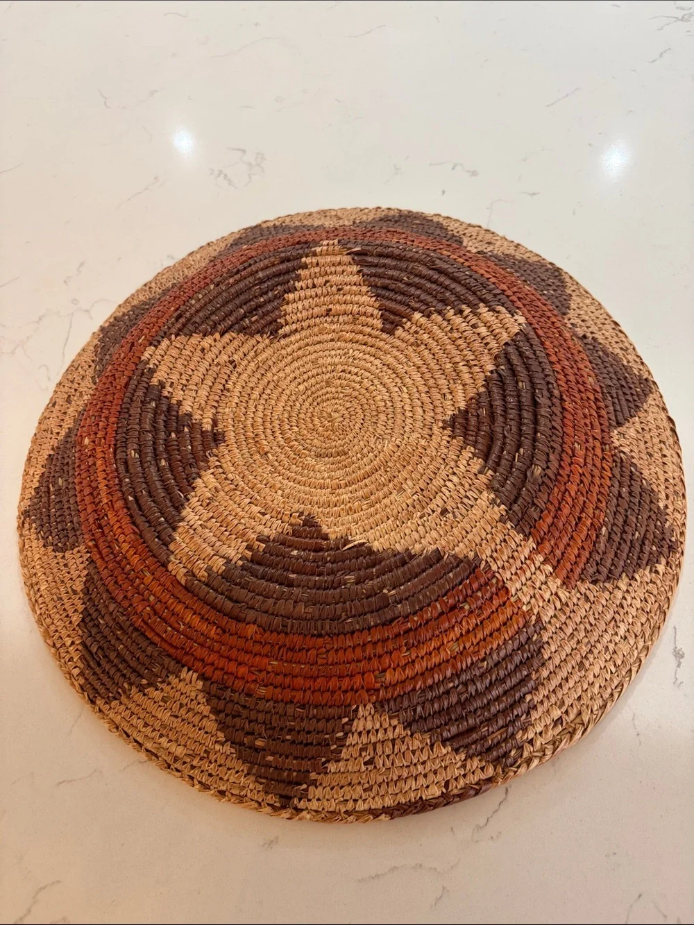 Navajo Ceremonial Basket Native American PreOwned Artwork. Beautiful Woven